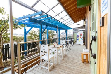 写真：テラスの様子：伊達市保原町の幸せ運ぶお菓子屋さんTayoRi cafe α（タヨリカフェアルファ）